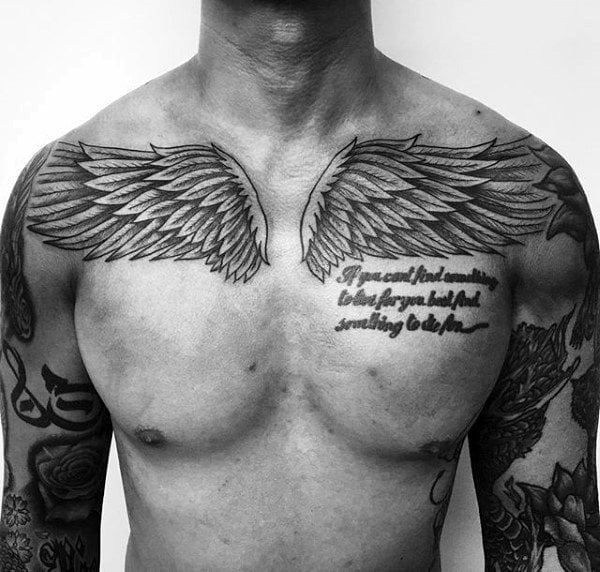tatuaggio ali sul petto 15
